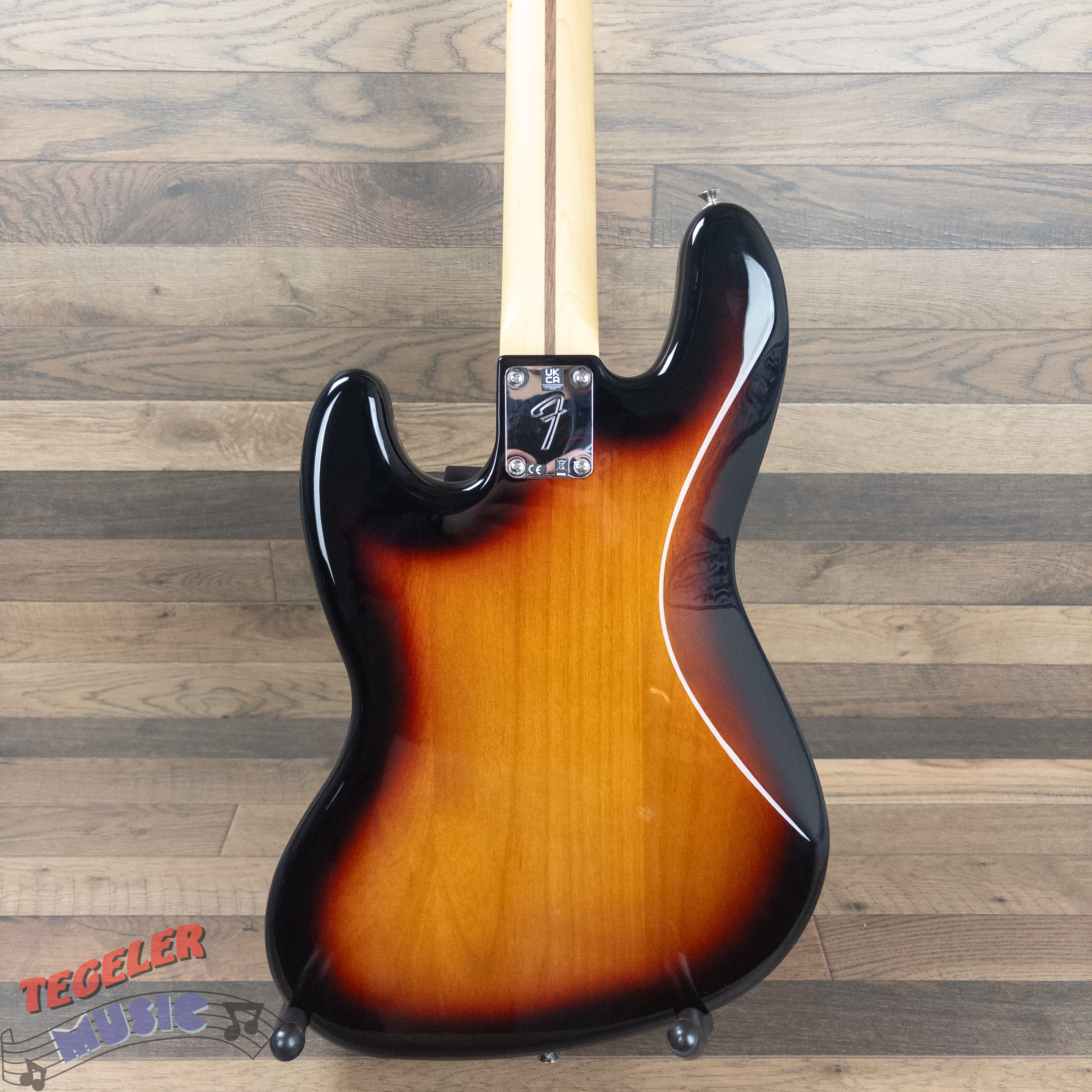 USED-Fender Player Jazz Bass Excellent Condition, 3 Tone Sunburst