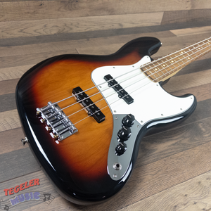 USED-Fender Player Jazz Bass Excellent Condition, 3 Tone Sunburst