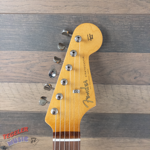 USED-Fender Vintera 60's Stratocaster Electric Guitar, Made in Mexico, Sunburst Finish, w/bag