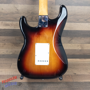 USED-Fender Vintera 60's Stratocaster Electric Guitar, Made in Mexico, Sunburst Finish, w/bag