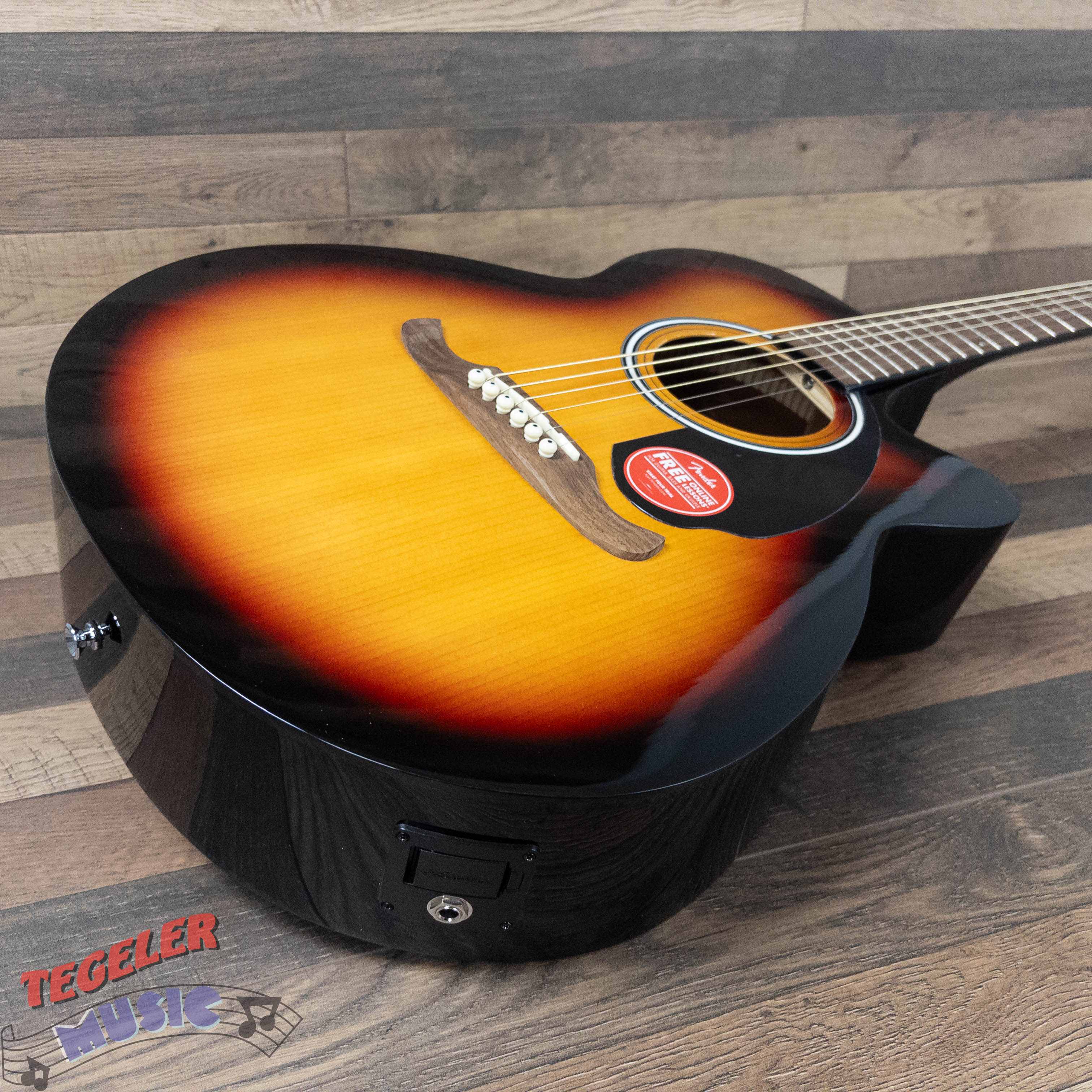 USED- Fender FA-135CE Concert Acoustic Guitar, Sunburst Finish, Fishman Pickup