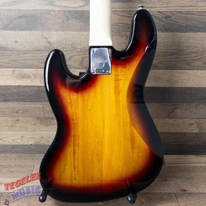USED-Squier Affinity Series Jazz Bass Excellent Condition 3 Tone Sunburst Finish