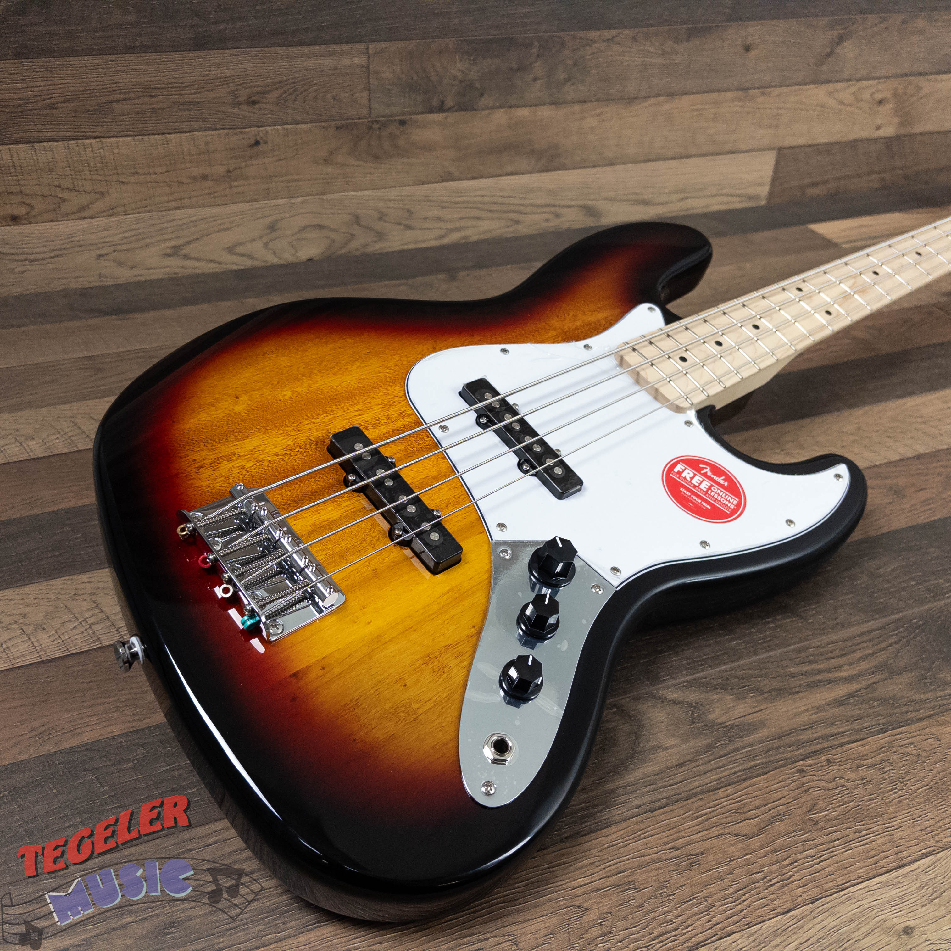 USED-Squier Affinity Series Jazz Bass Excellent Condition 3 Tone Sunburst Finish