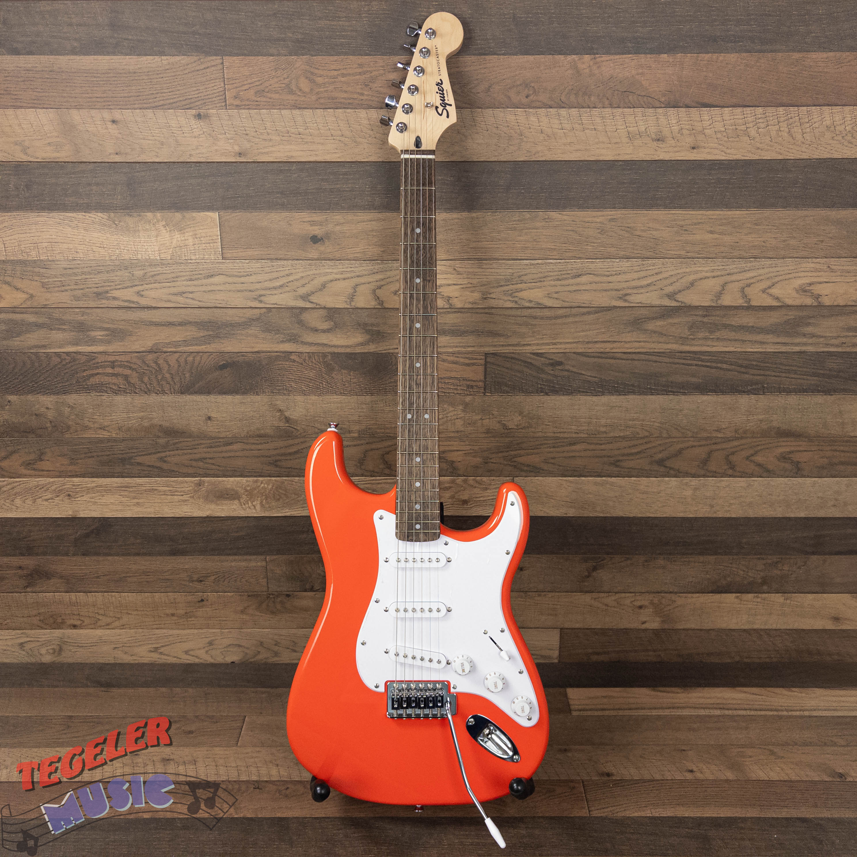 USED-Squier Sonic Stratocaster Electric Guitar, Fiesta Red Finish