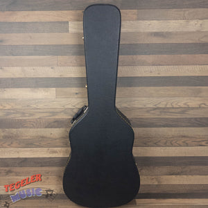 USED-Acoustic Guitar Hardshell Case, 44x16x5 inside dimensions