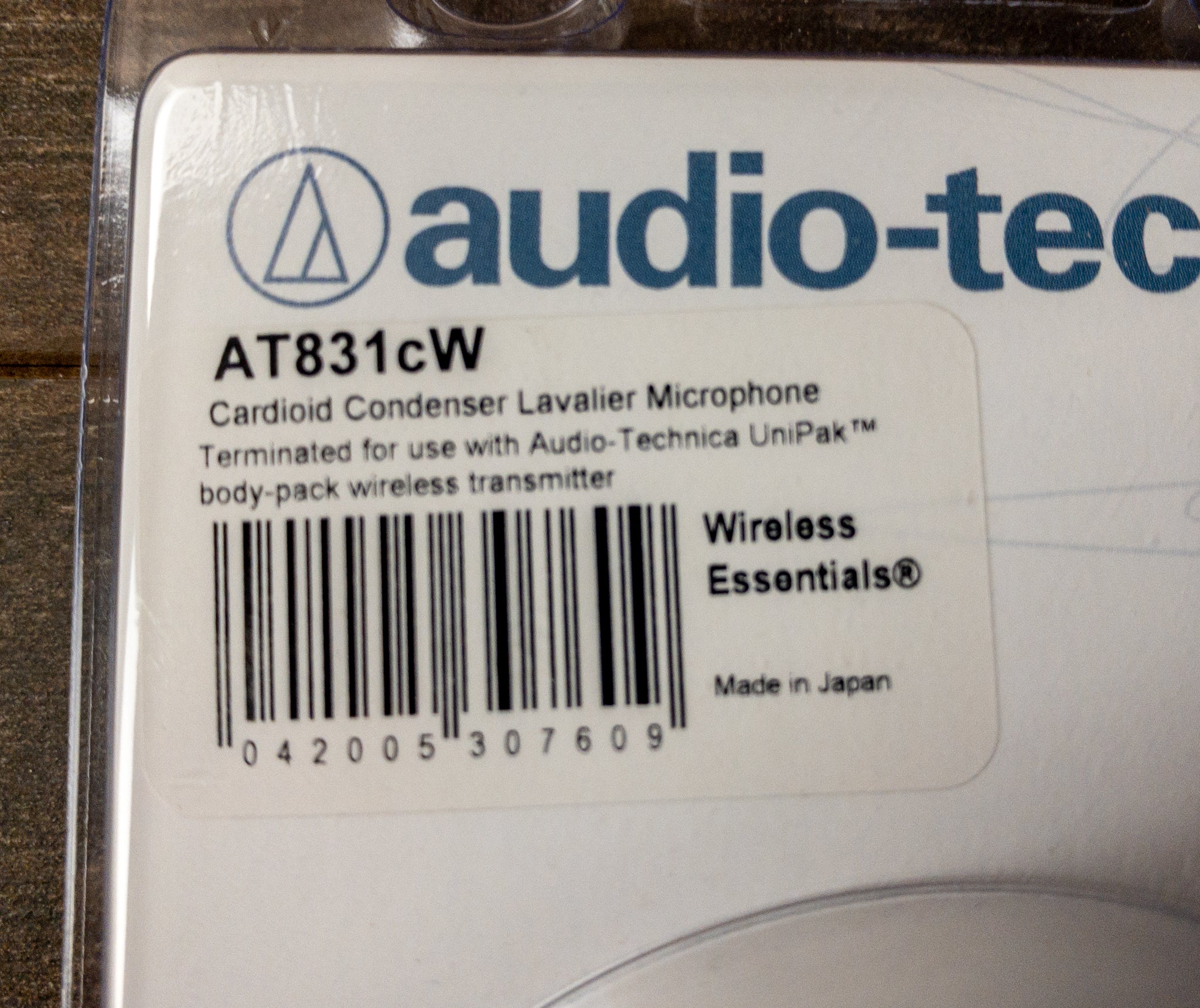 Audio-Technica AT831cW Miniature Cardioid Condenser Lavalier/Lapel Microphone