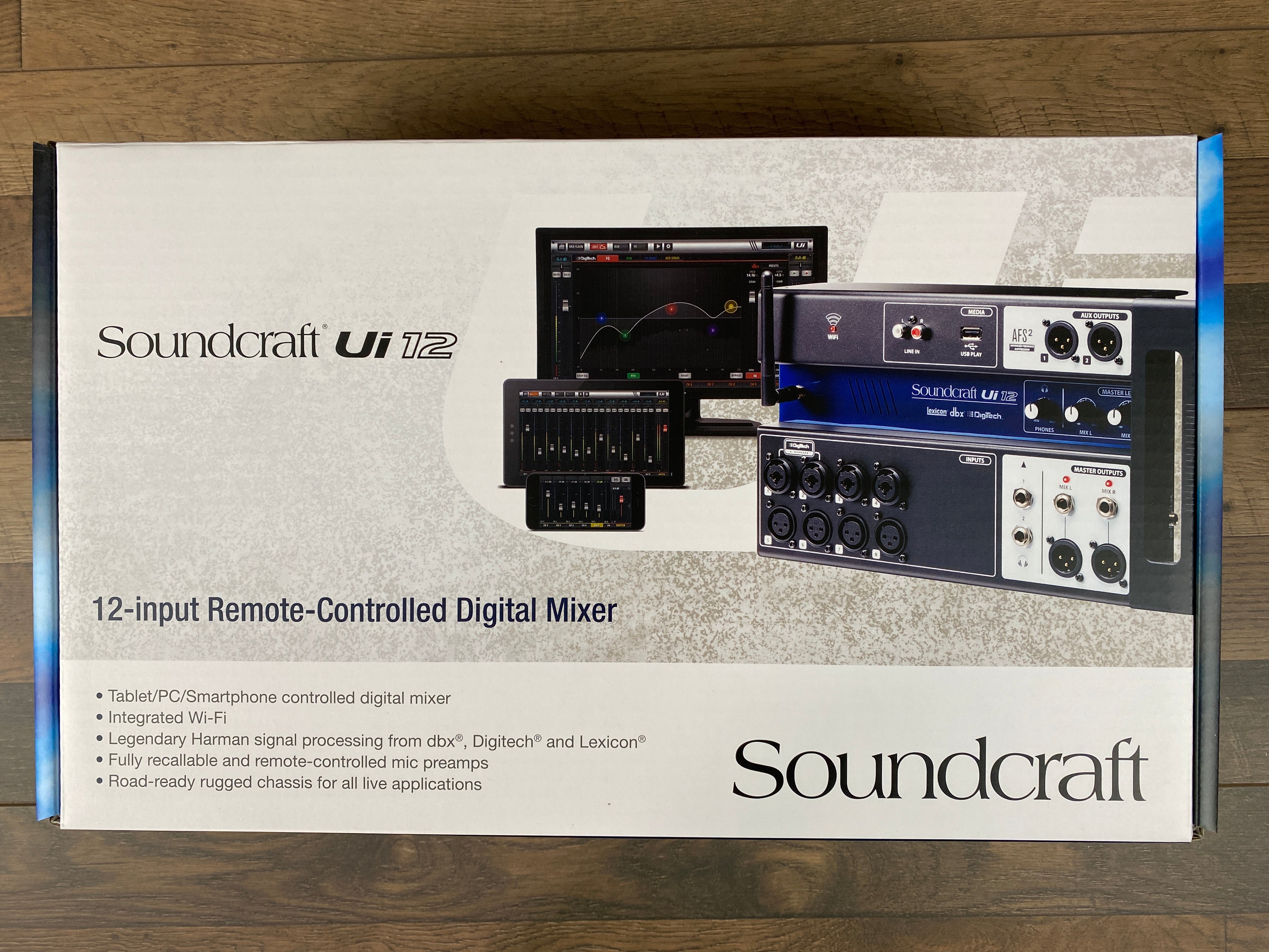 Soundcraft Ui12 12-channel Digital Mixer With WIFI for Wireless Control