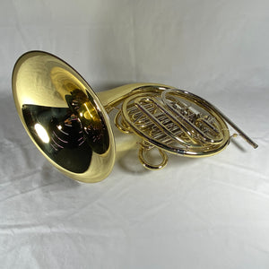 Holton H378 Intermediate Double French Horn with Lacquer Finish and Hard Case