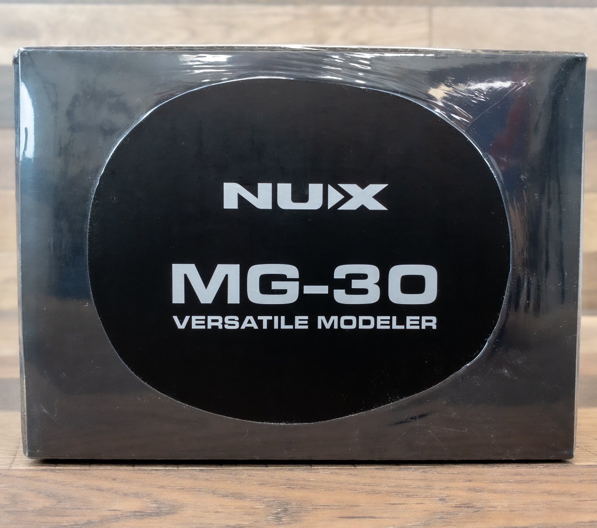 NUX MG30 Versatile Modeler Guitar Modeling Multi-Effects Pedal USB Interface