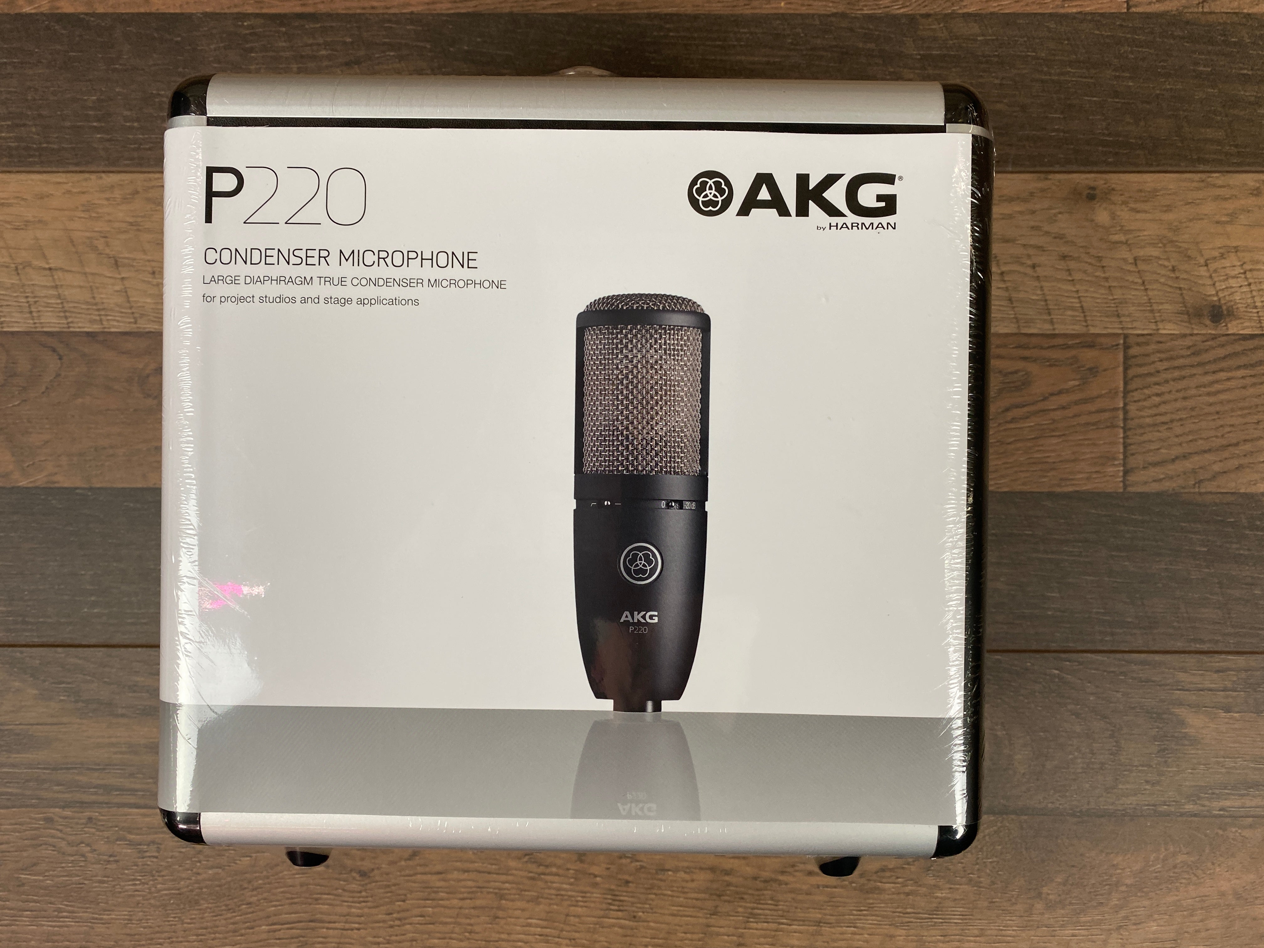 AKG P220 Large-Diaphragm True Cardioid Condenser Microphone with Case- Black