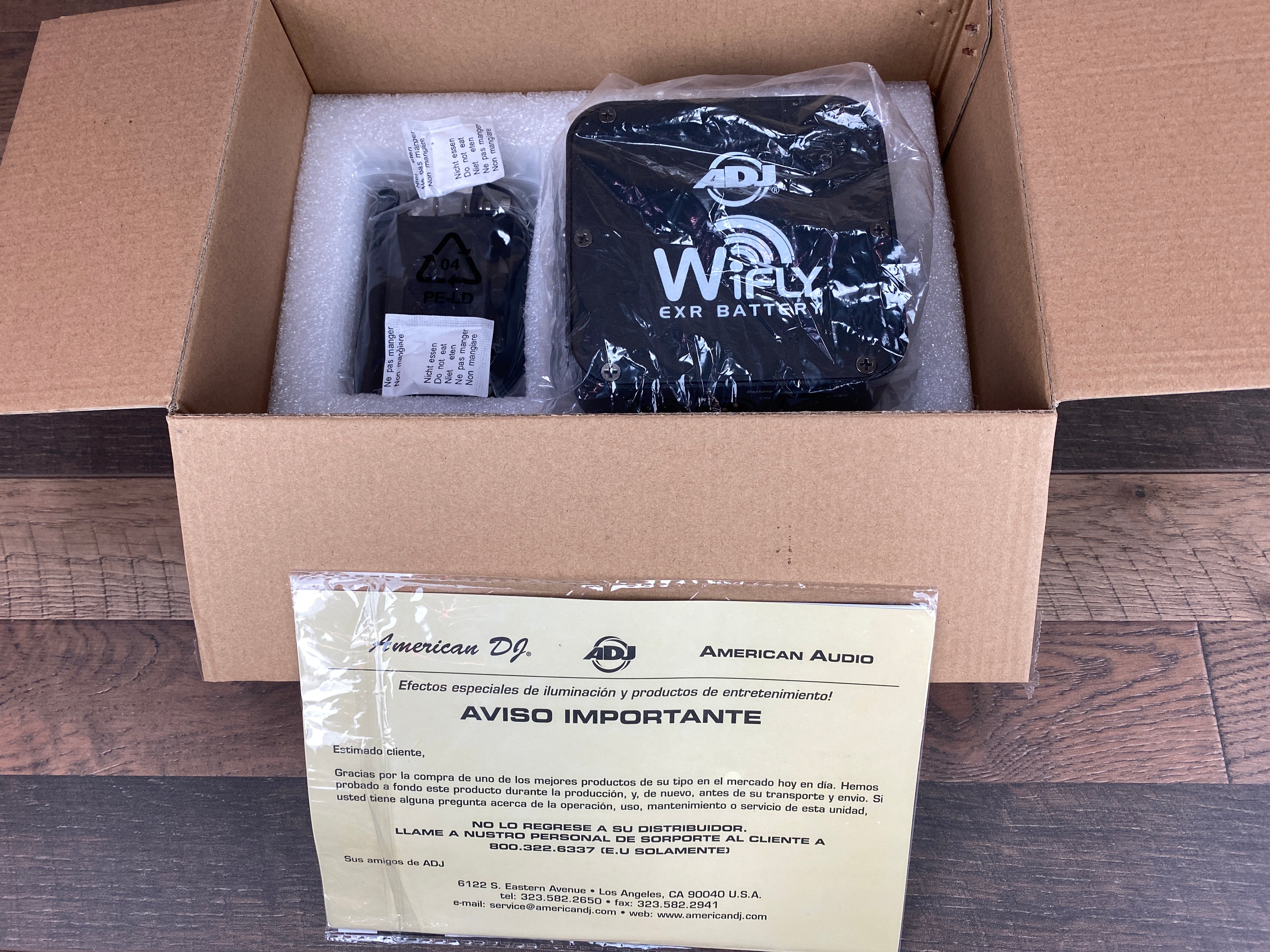 USED American DJ WIF013 WiFly EXR Battery DMX Transceiver Transmitter/Receiver