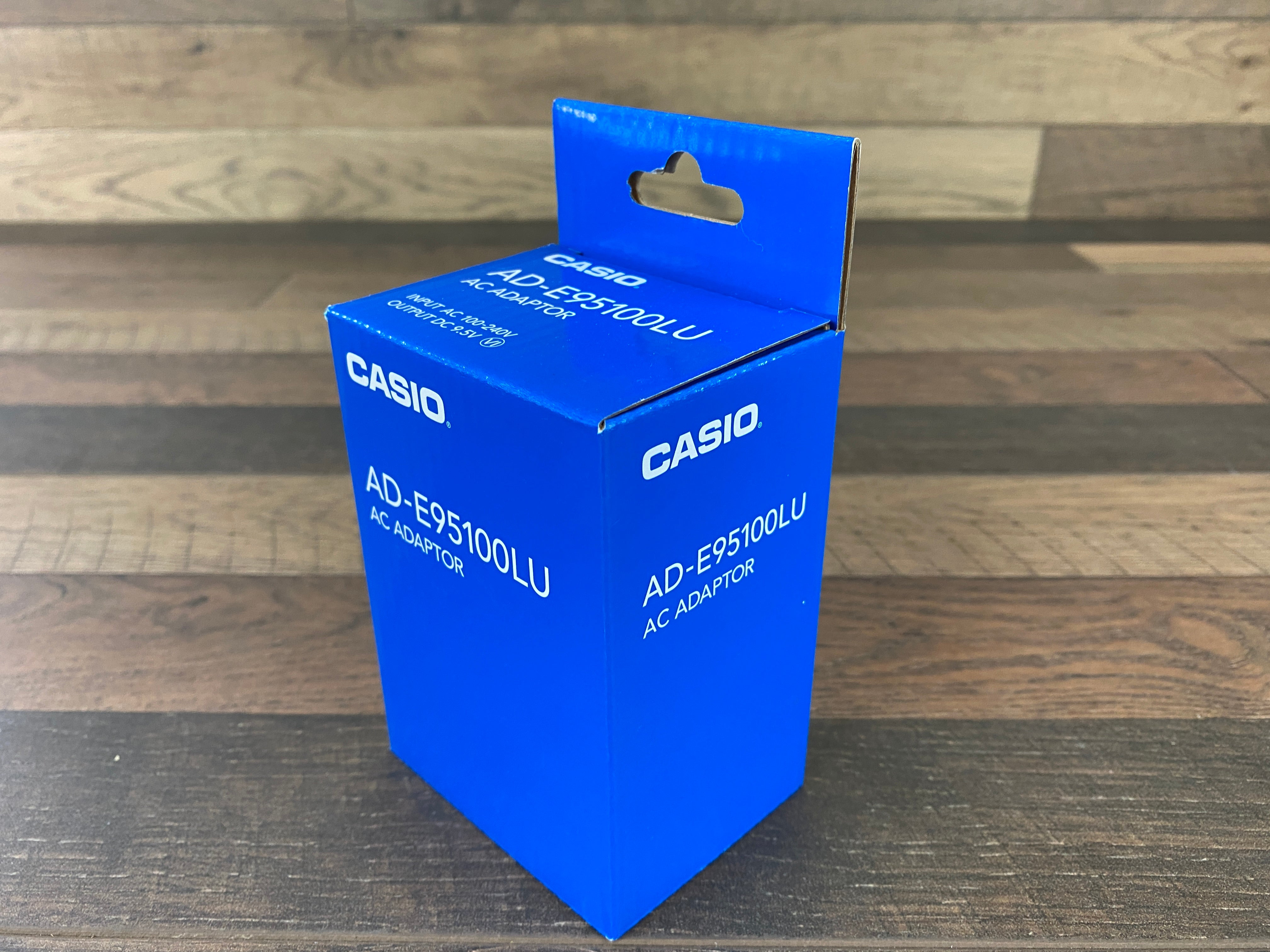 Casio AD-E95100LU AC Adapter Input AC 100-240V / Output DC 9.5V