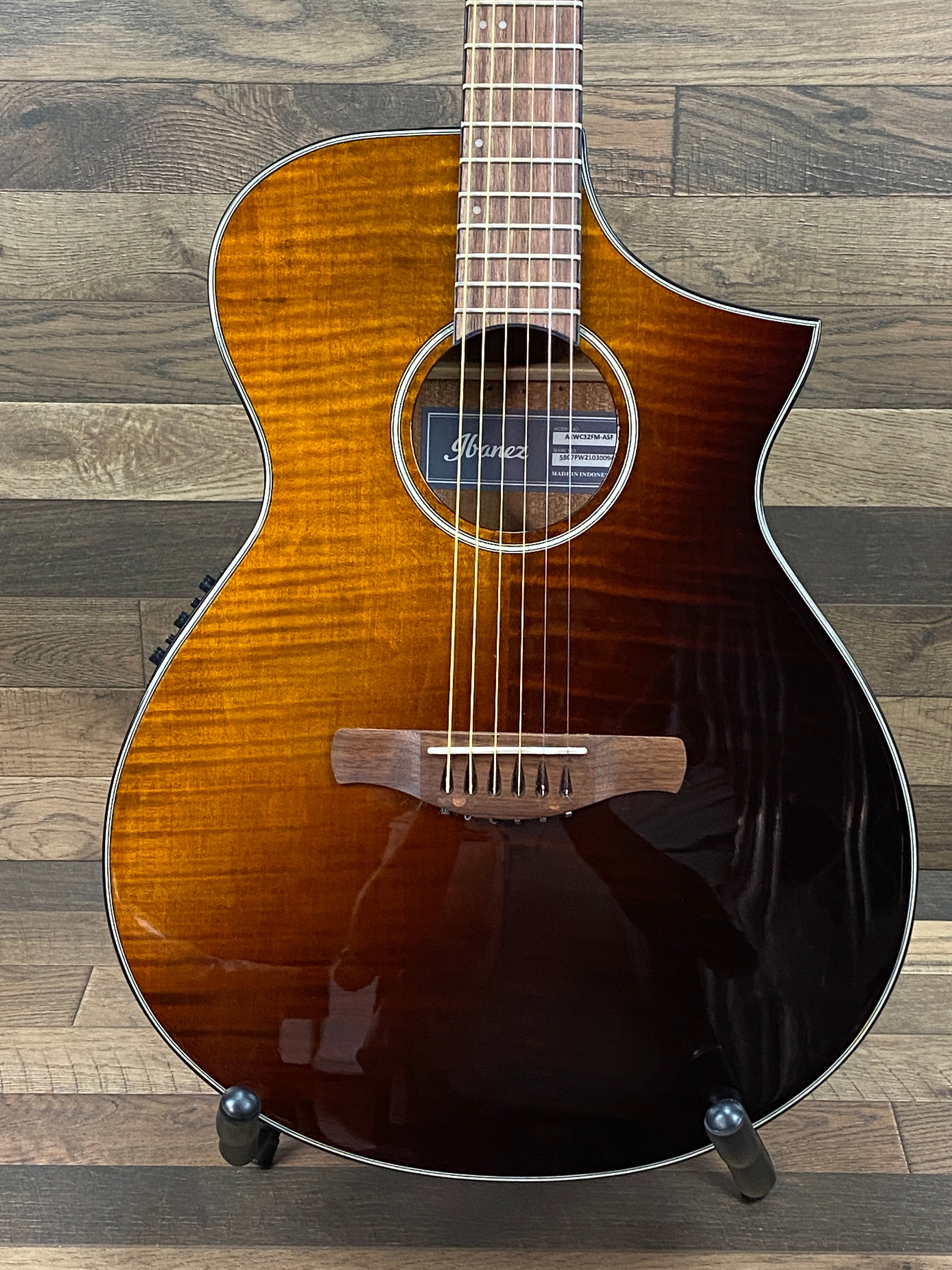 Ibanez AEWC32FM-ASF Acoustic-Electric Guitar Right-handed Amber Sunset Fade